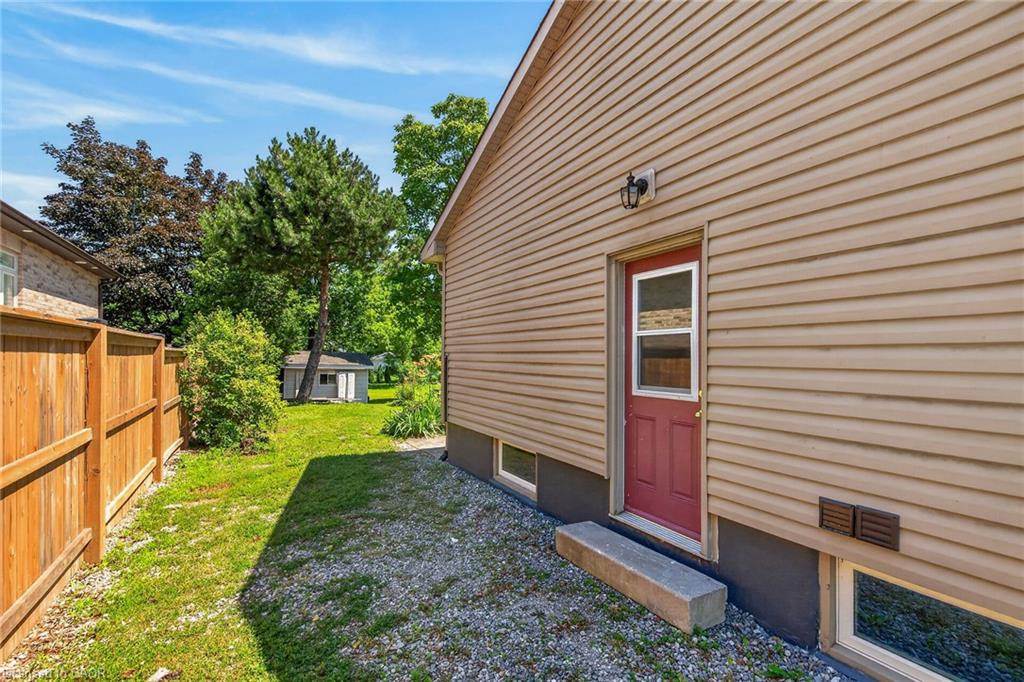 129 Aldercrest Avenue Property Photo 44