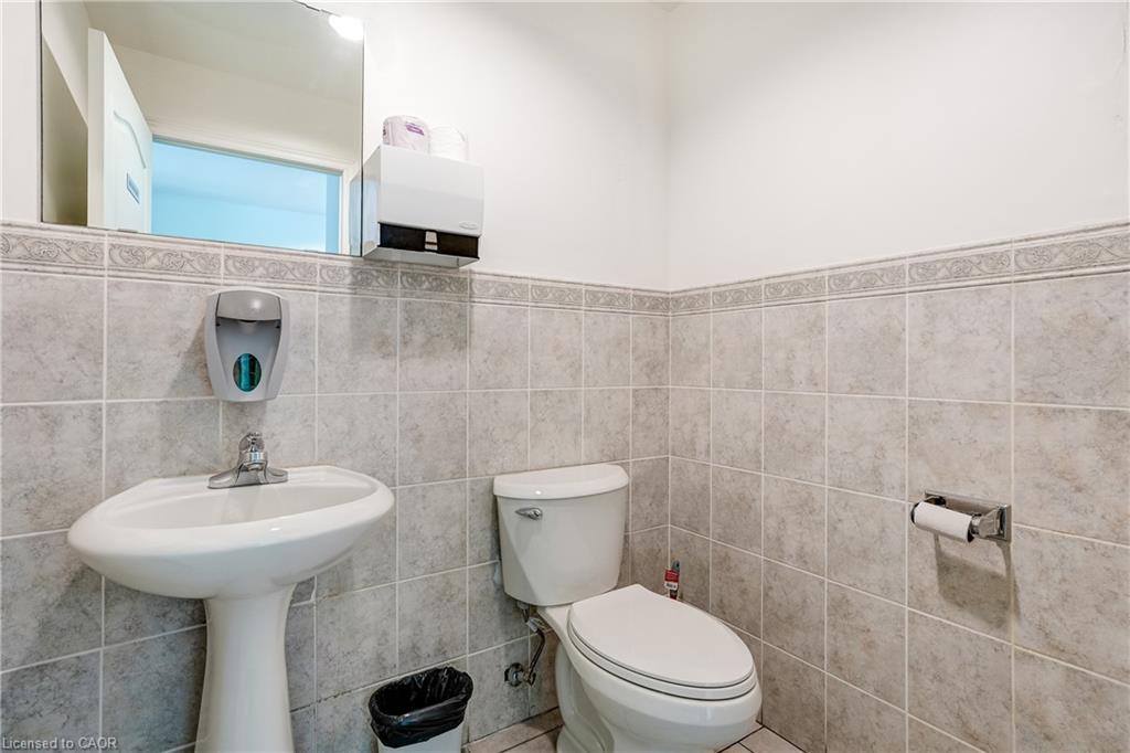 301-483 Faith Drive Property Photo 45