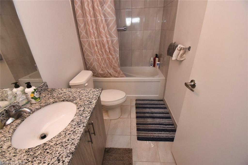 313-16 Markle Crescent Property Photo 16