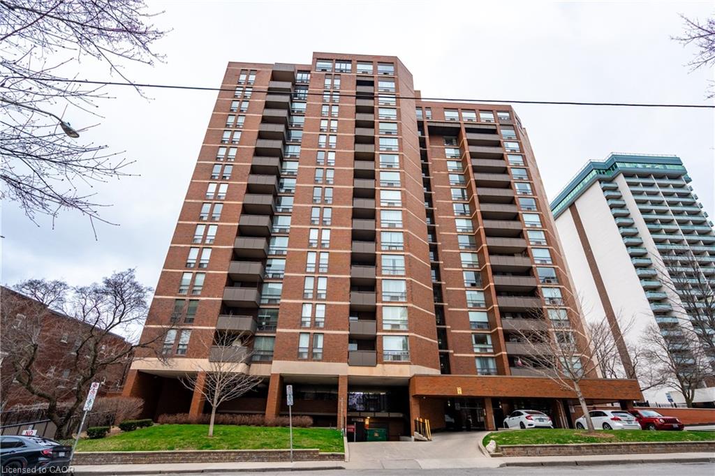 305-222 Jackson Street W Property Photo 1