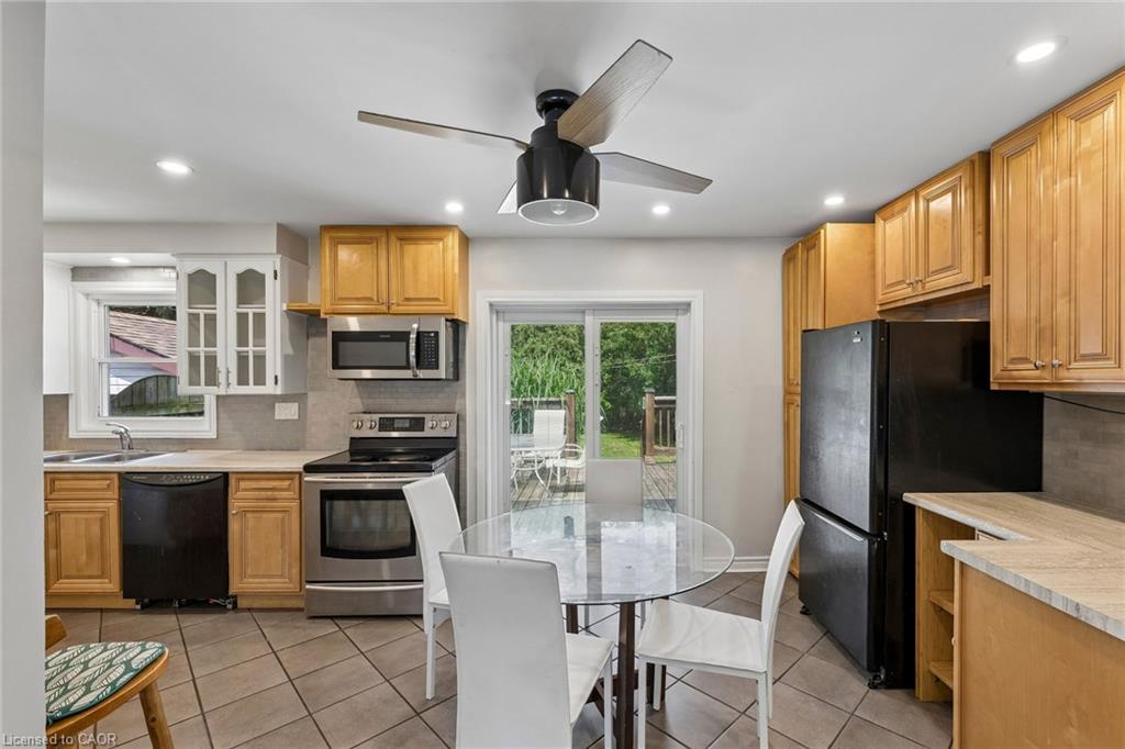 61 Godfrey Drive Property Photo 13