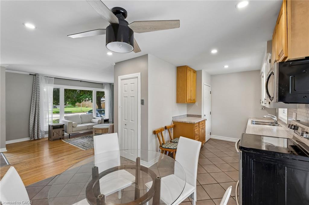61 Godfrey Drive Property Photo 15