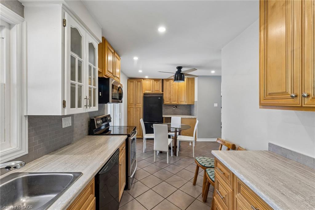 61 Godfrey Drive Property Photo 17