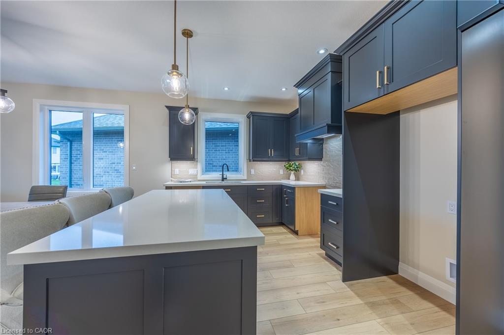 88 Craddock Boulevard Property Photo 10