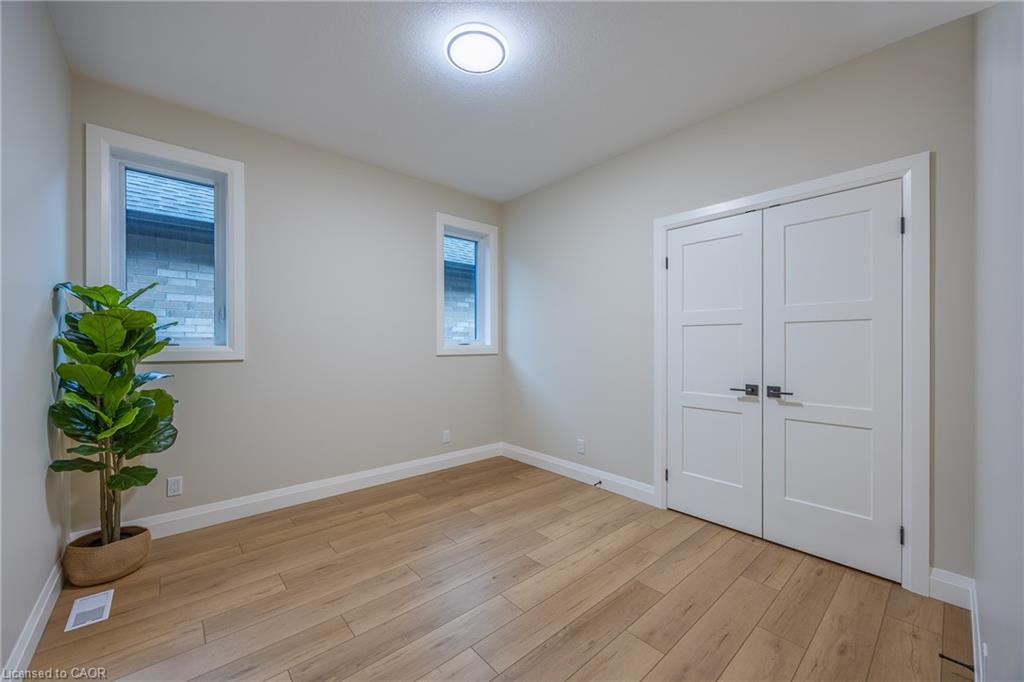 88 Craddock Boulevard Property Photo 18