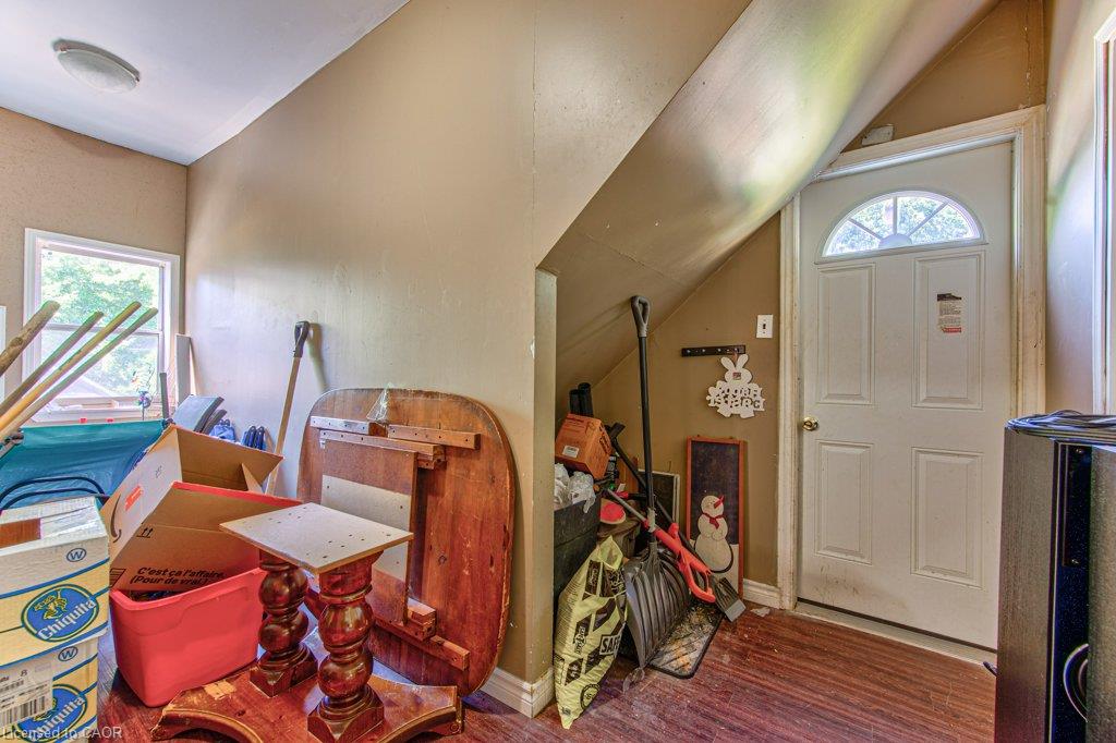 819 Duke Street Property Photo 20