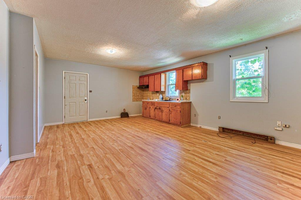 819 Duke Street Property Photo 25