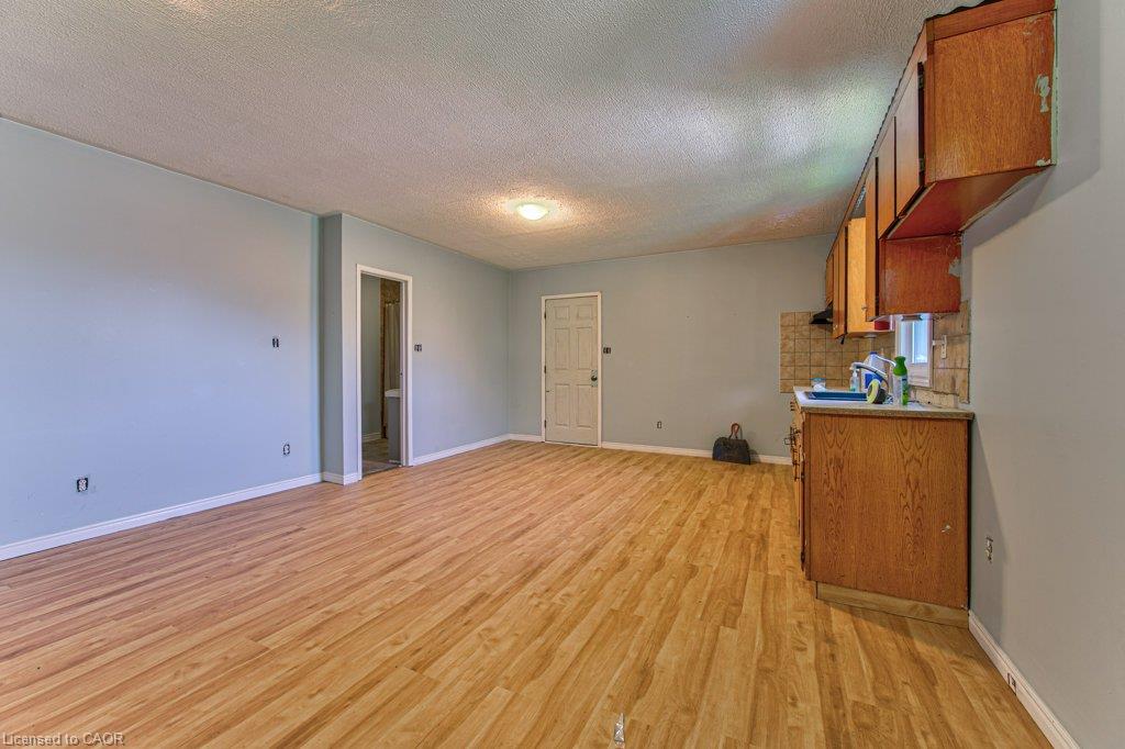 819 Duke Street Property Photo 26