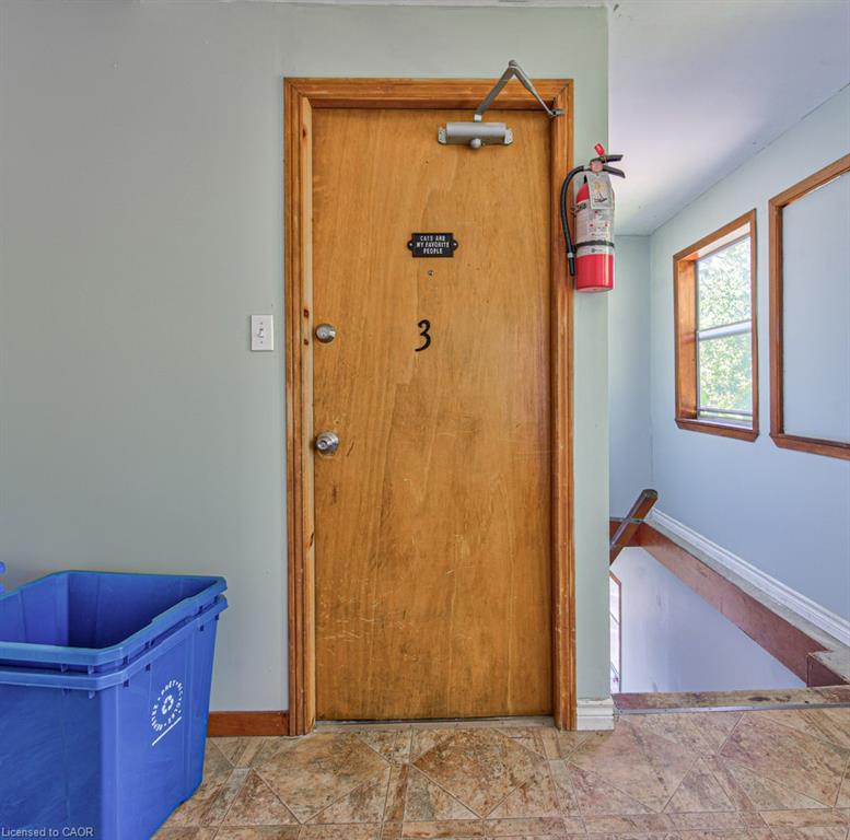 819 Duke Street Property Photo 31