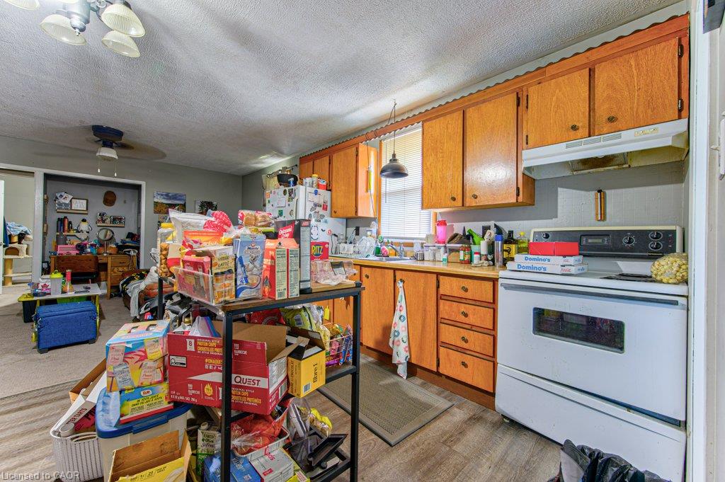 819 Duke Street Property Photo 34