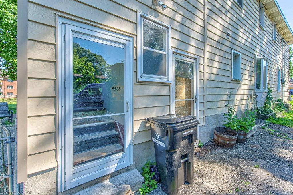 819 Duke Street Property Photo 45