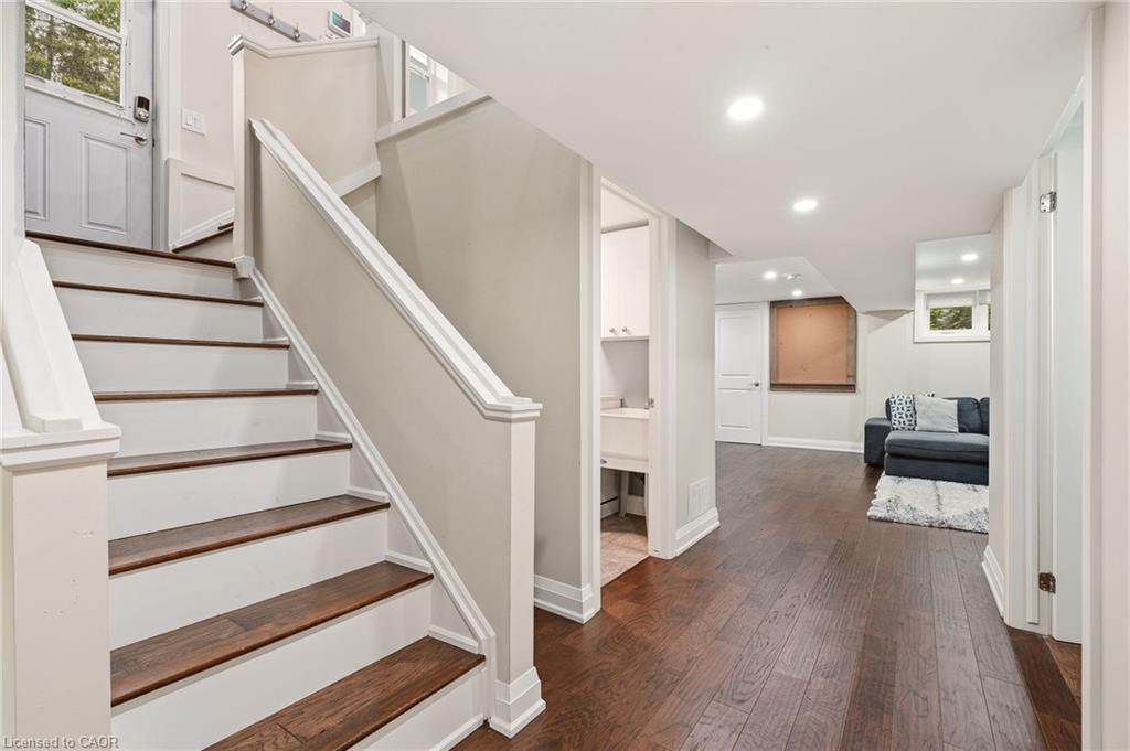 715 Drury Lane Property Photo 40