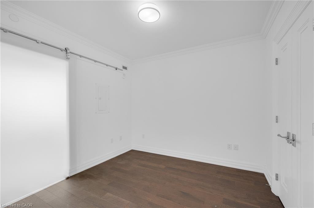 605-2060 Lakeshore Road Property Photo 16