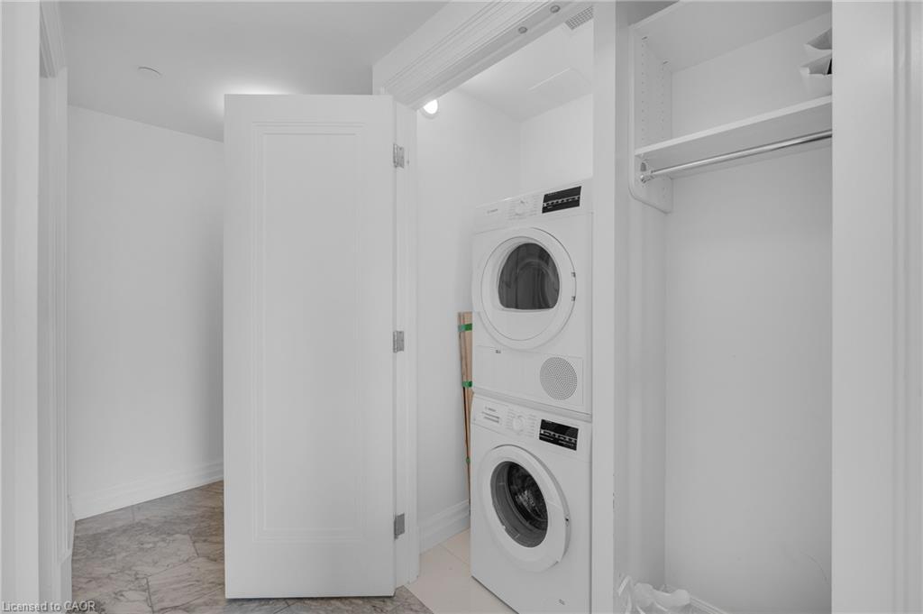 605-2060 Lakeshore Road Property Photo 21