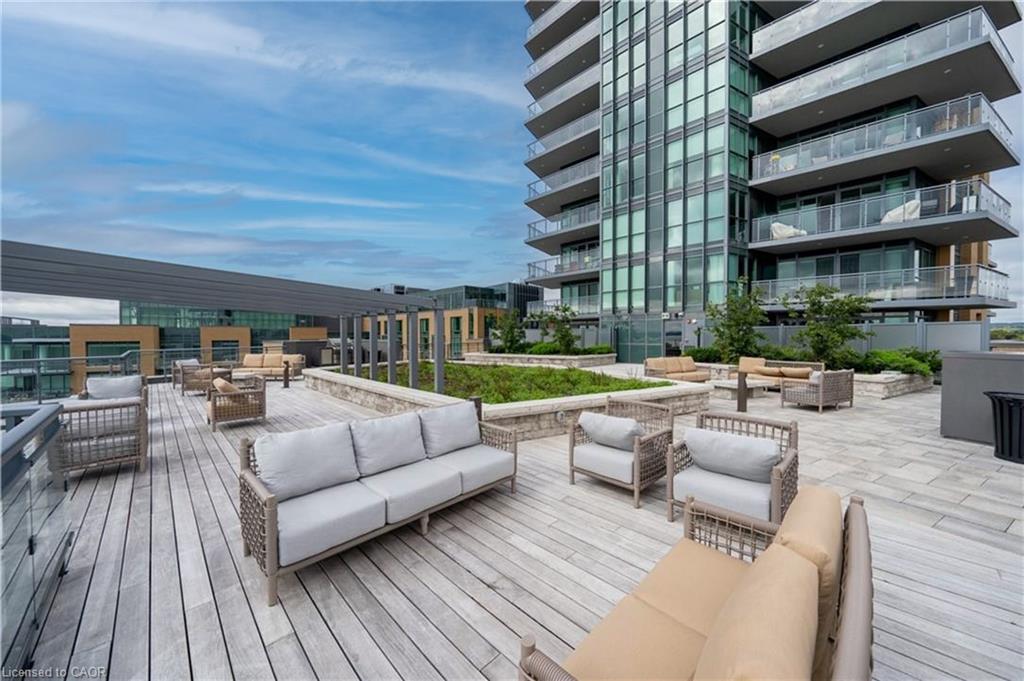 605-2060 Lakeshore Road Property Photo 27