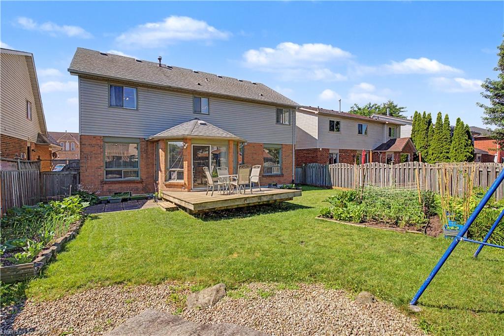 194 Glenvalley Drive Property Photo 4