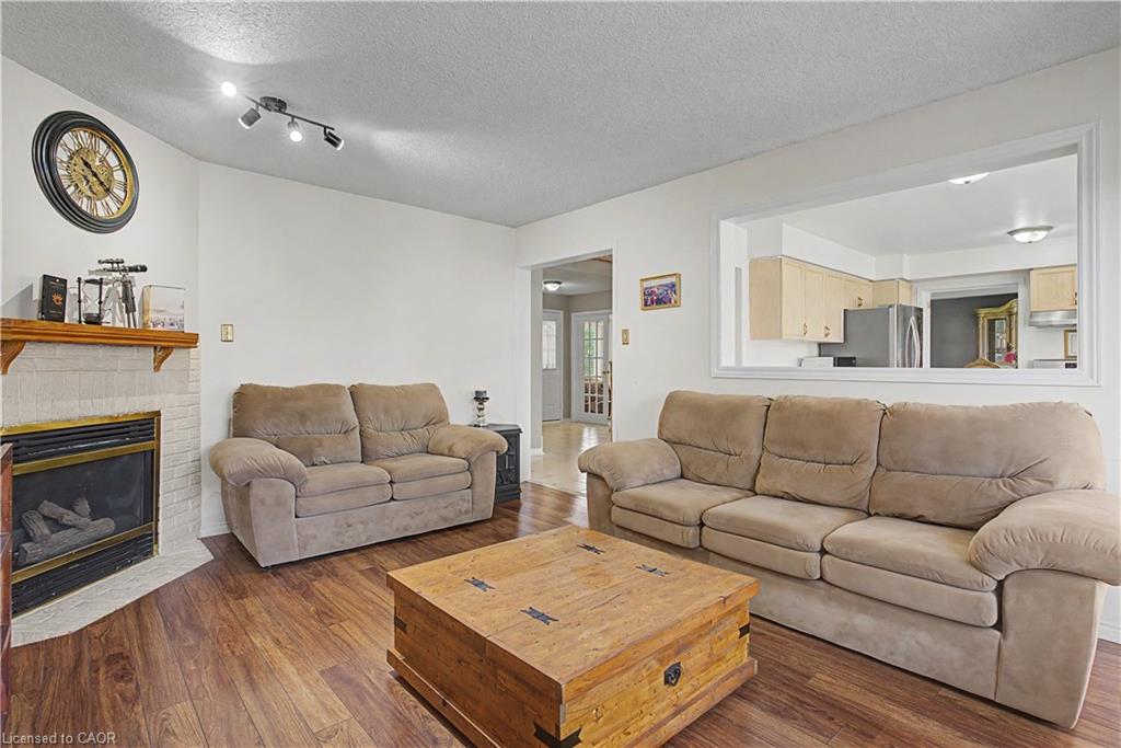 194 Glenvalley Drive Property Photo 16