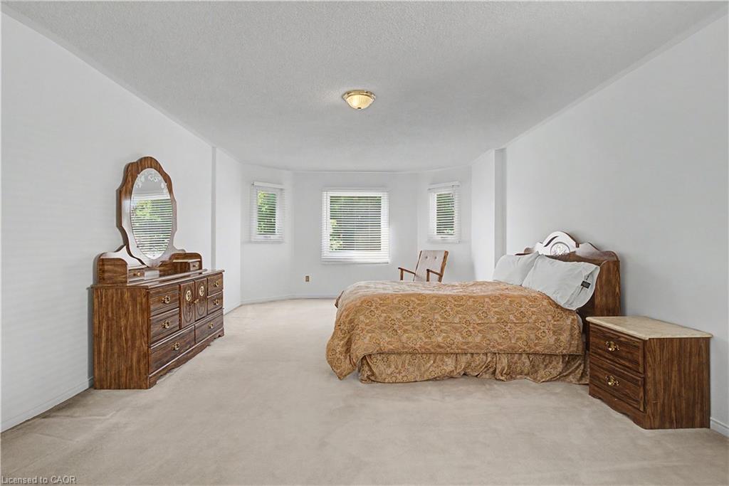 194 Glenvalley Drive Property Photo 29