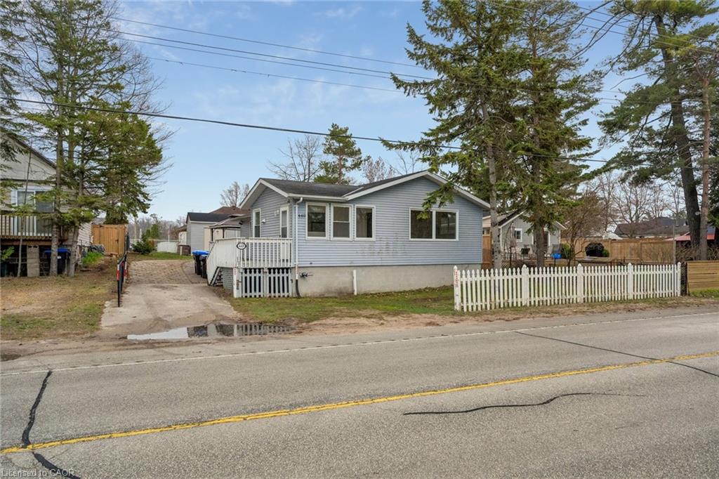 449 Mosley Street Property Photo 1