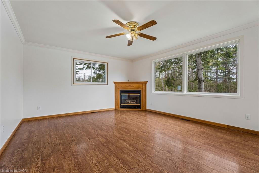 449 Mosley Street Property Photo 11