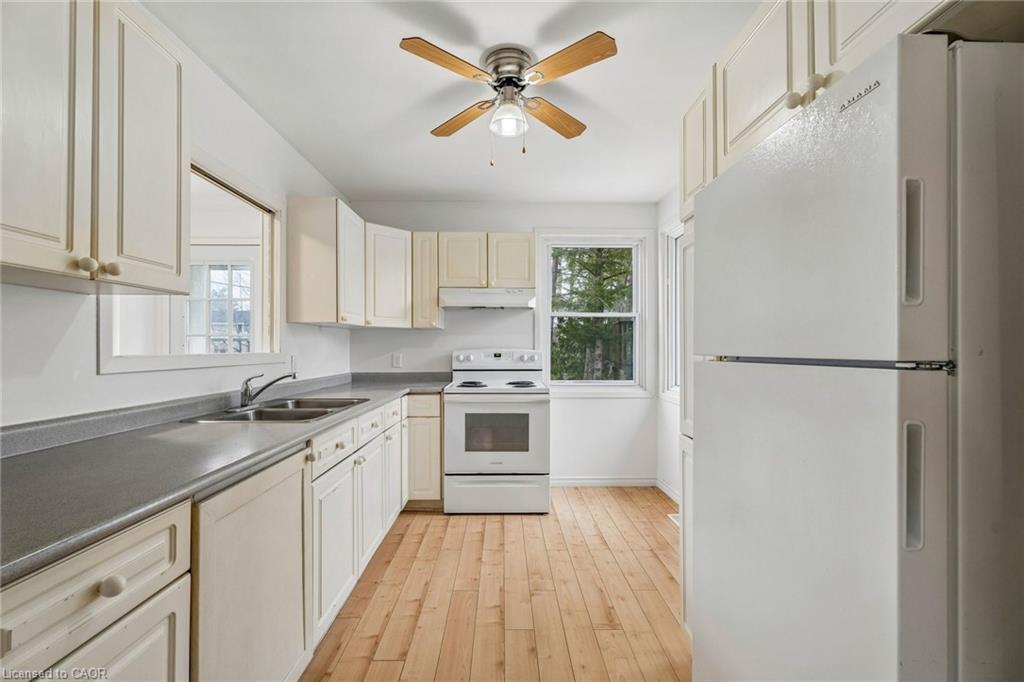 449 Mosley Street Property Photo 15