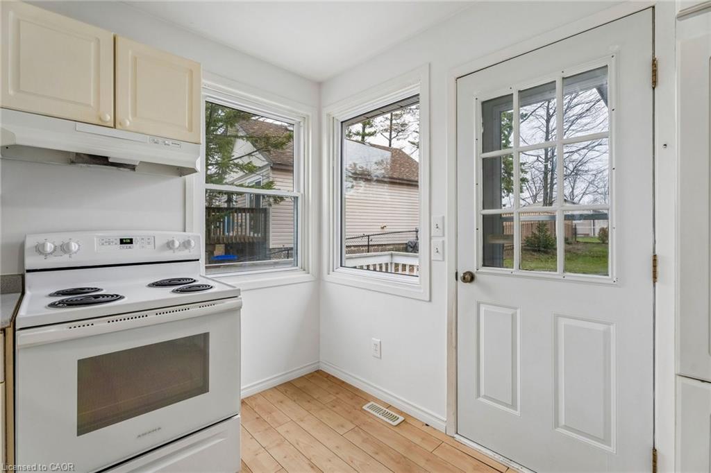 449 Mosley Street Property Photo 17