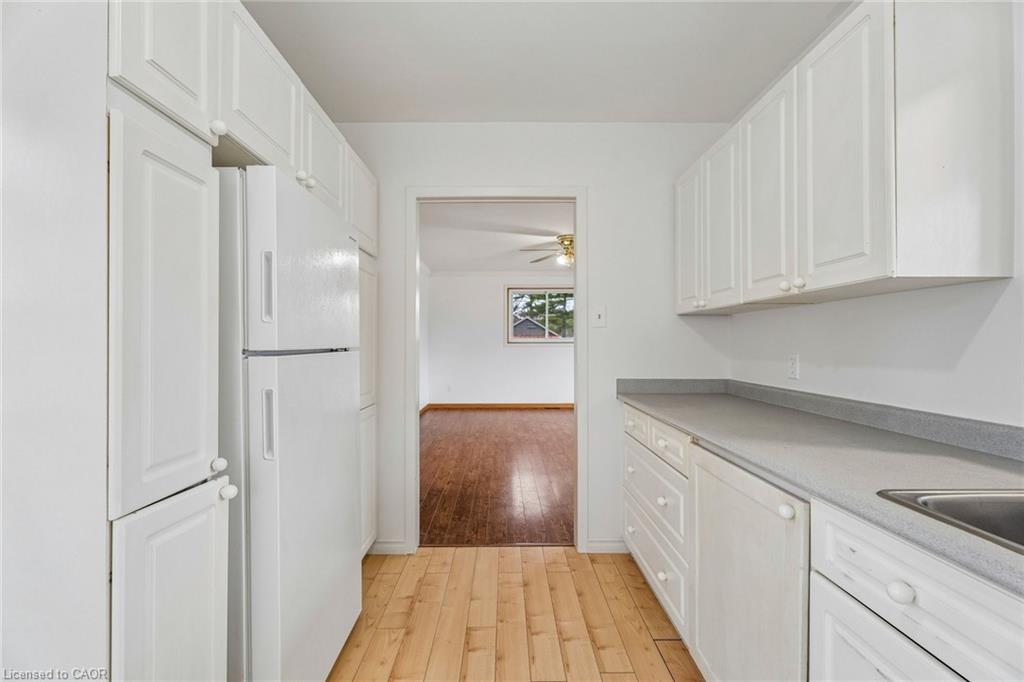 449 Mosley Street Property Photo 19