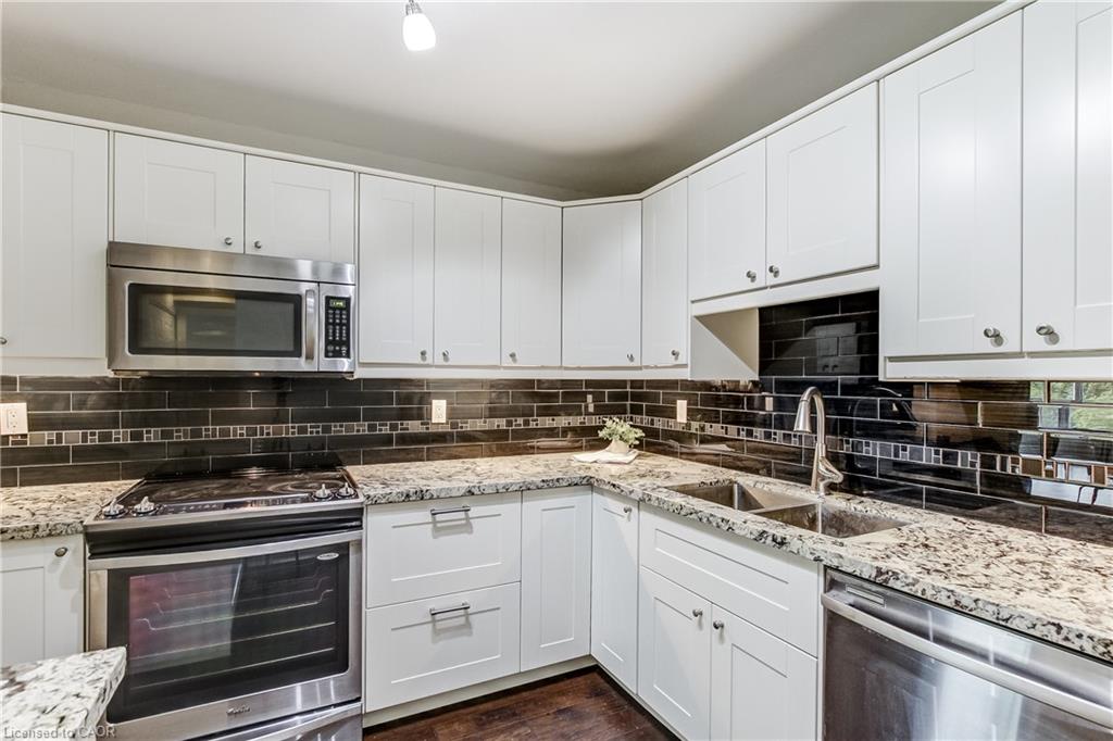 501-2121 Lakeshore Road Property Photo 12