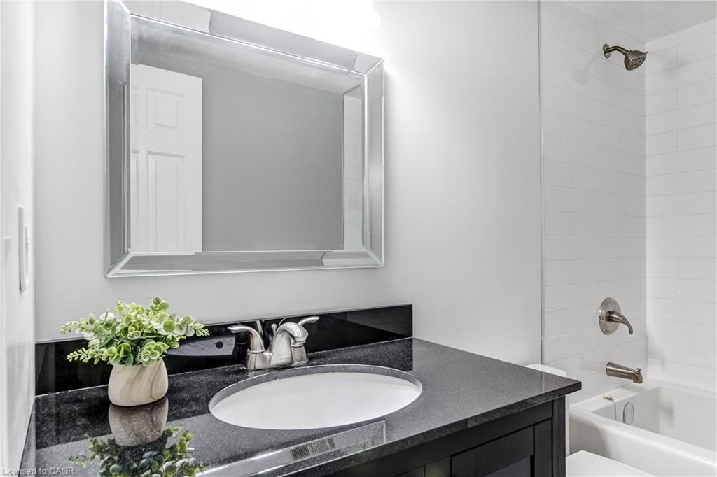 501-2121 Lakeshore Road Property Photo 31