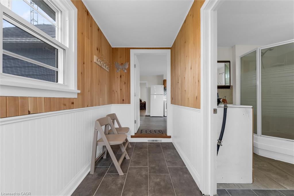 87 Mud Street E Property Photo 4