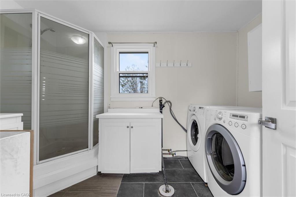 87 Mud Street E Property Photo 6