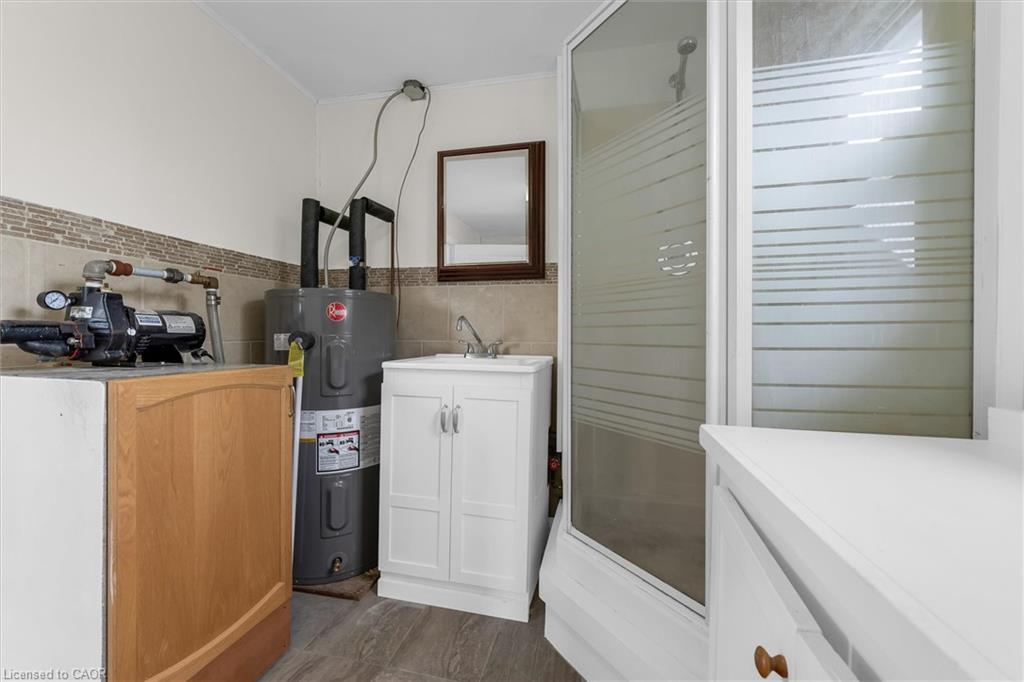87 Mud Street E Property Photo 7
