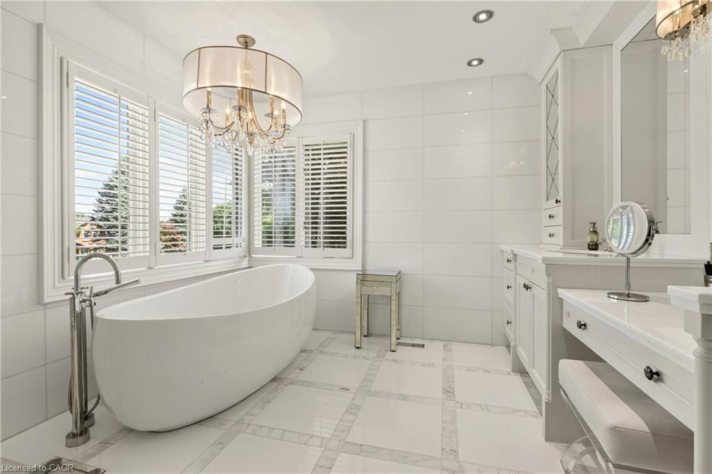 15 Peppertree Crescent Property Photo 27