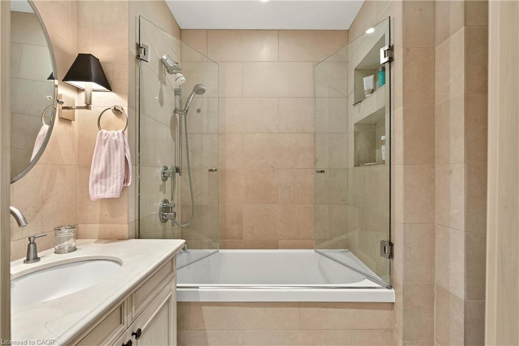 15 Peppertree Crescent Property Photo 32