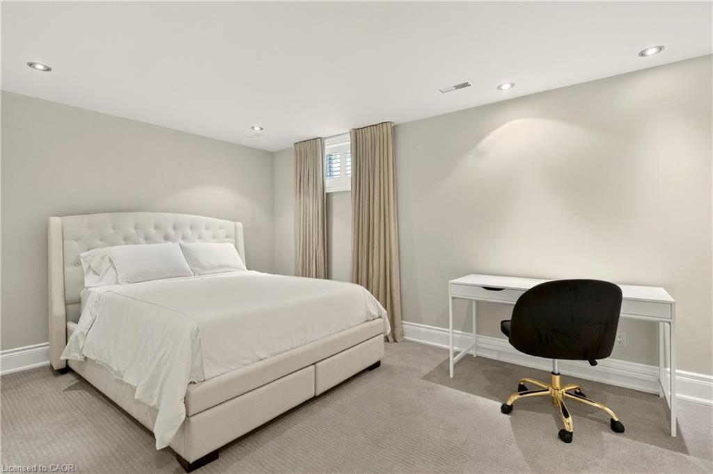 15 Peppertree Crescent Property Photo 41