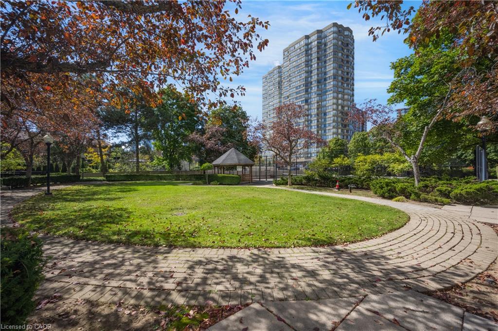 2204-55 Elm Drive W Property Photo 44
