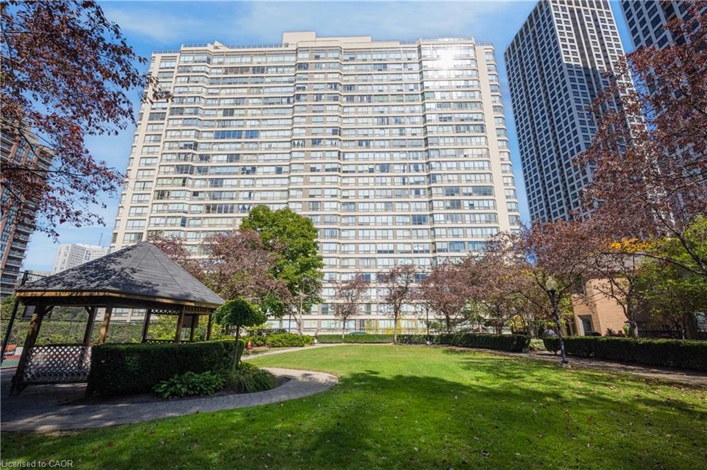 2204-55 Elm Drive W Property Photo 46