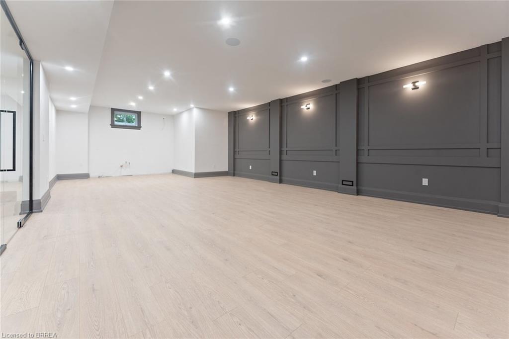 150 St Margarets Road Property Photo 36