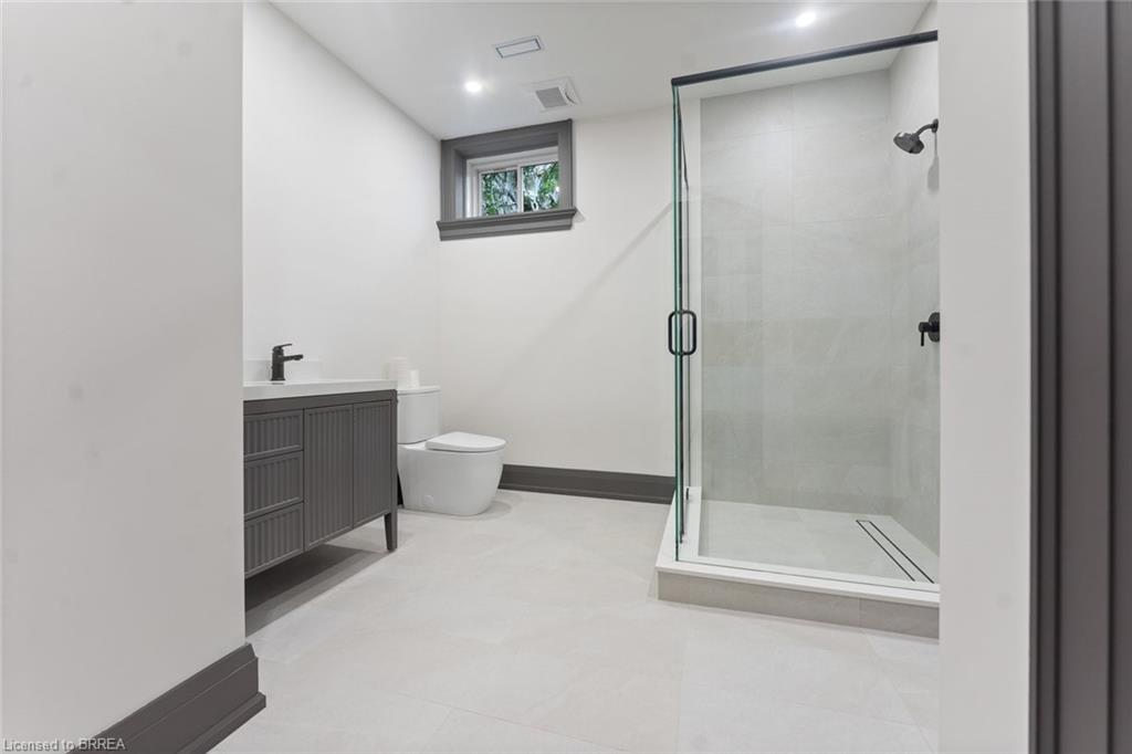 150 St Margarets Road Property Photo 38