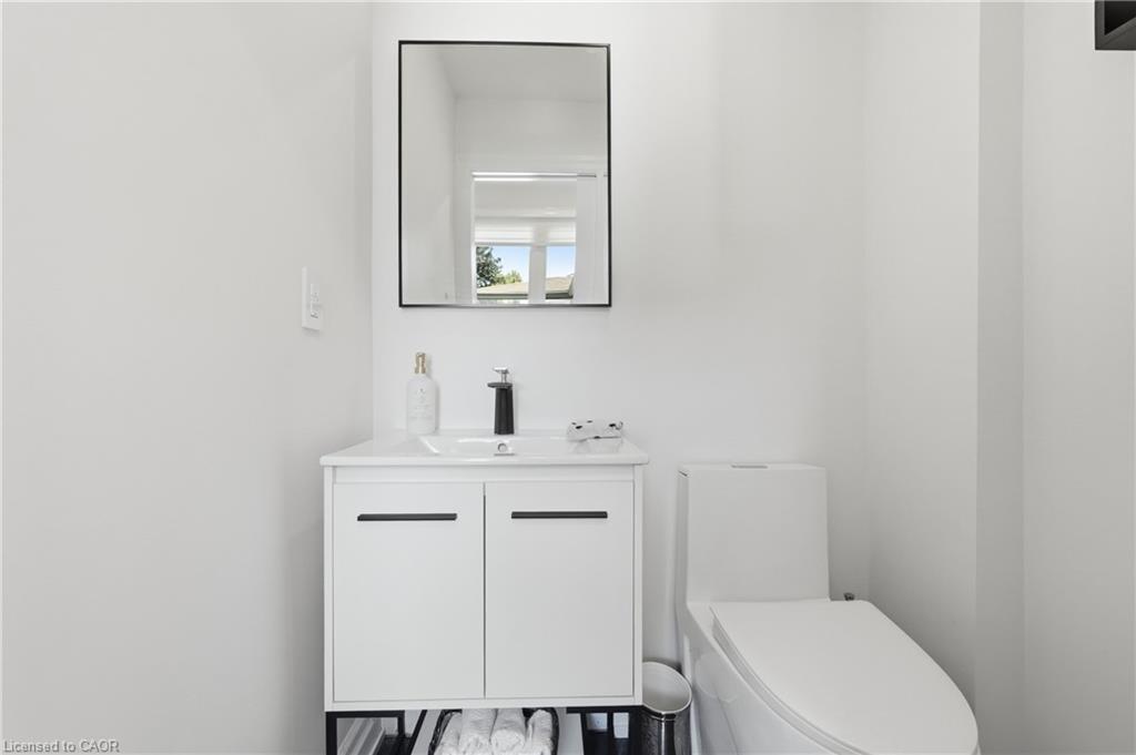 12 Cheval Drive Property Photo 21