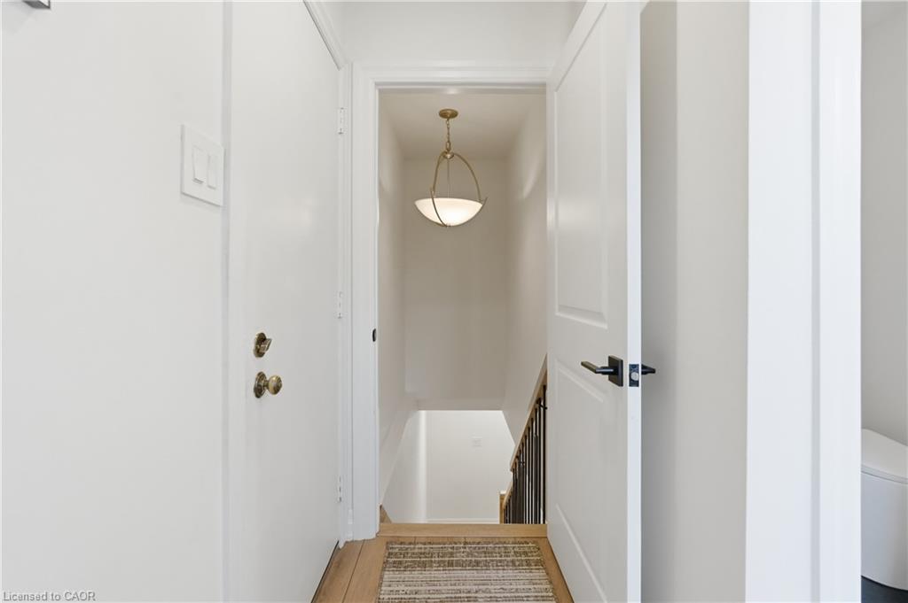 12 Cheval Drive Property Photo 29
