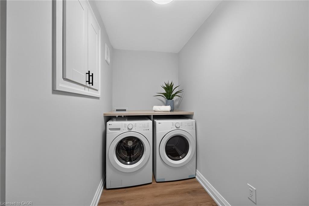 27 Church Street E Property Photo 22
