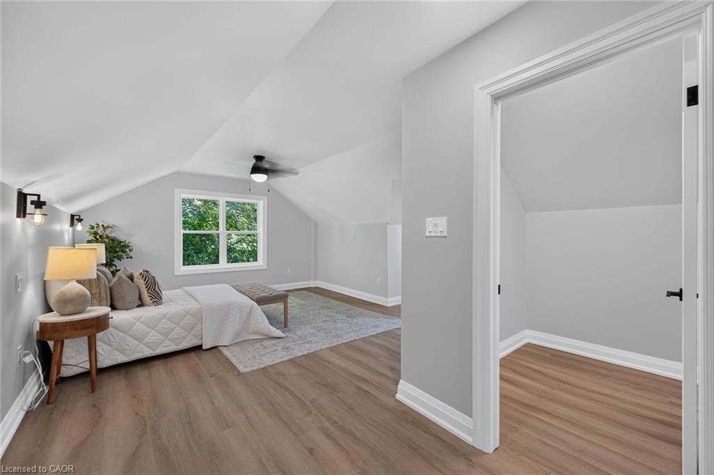 27 Church Street E Property Photo 26