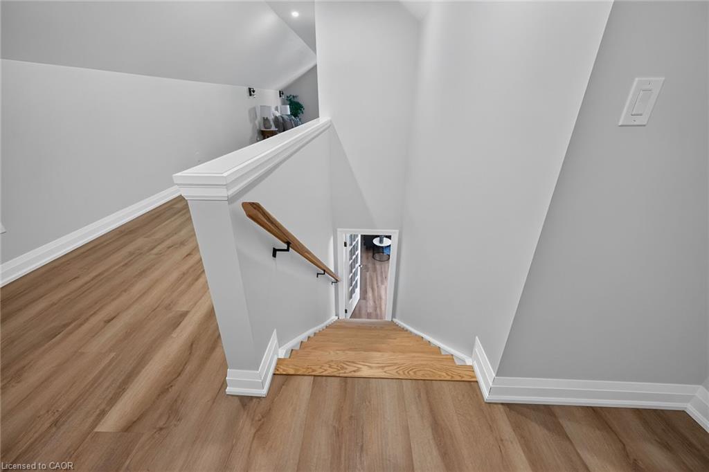 27 Church Street E Property Photo 30