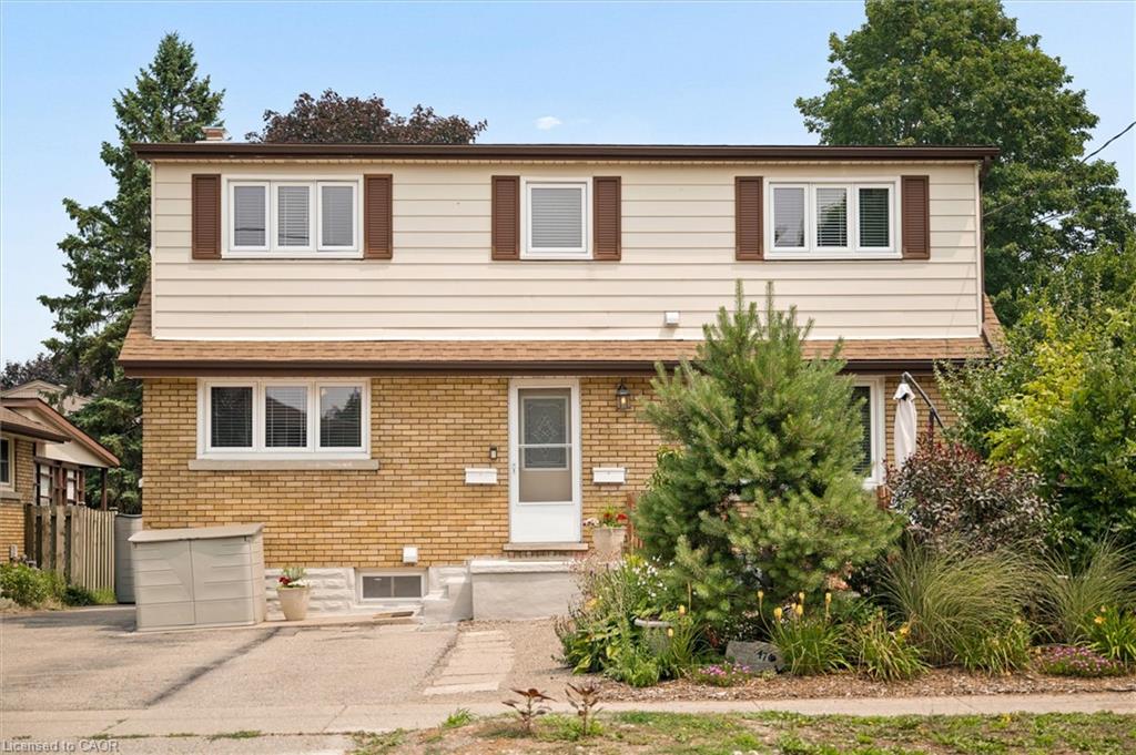 476 Prospect Avenue Property Photo 4