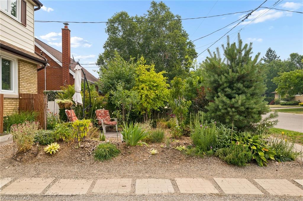 476 Prospect Avenue Property Photo 5