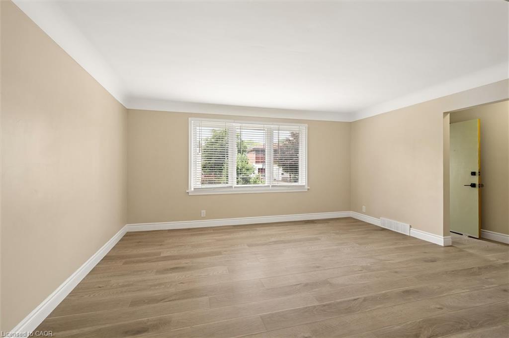 476 Prospect Avenue Property Photo 11