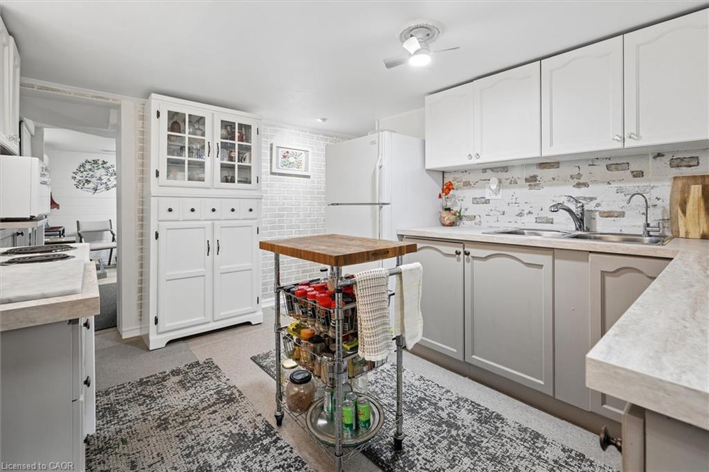 476 Prospect Avenue Property Photo 29