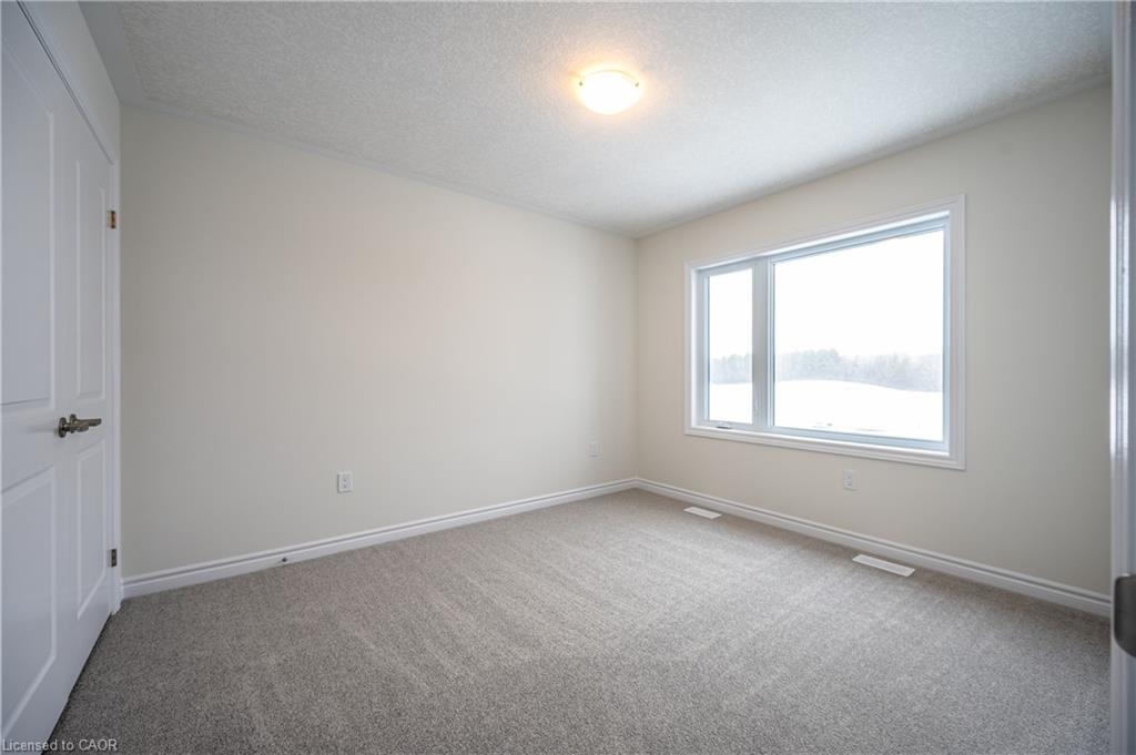 18 Pine Warbler Street Property Photo 13