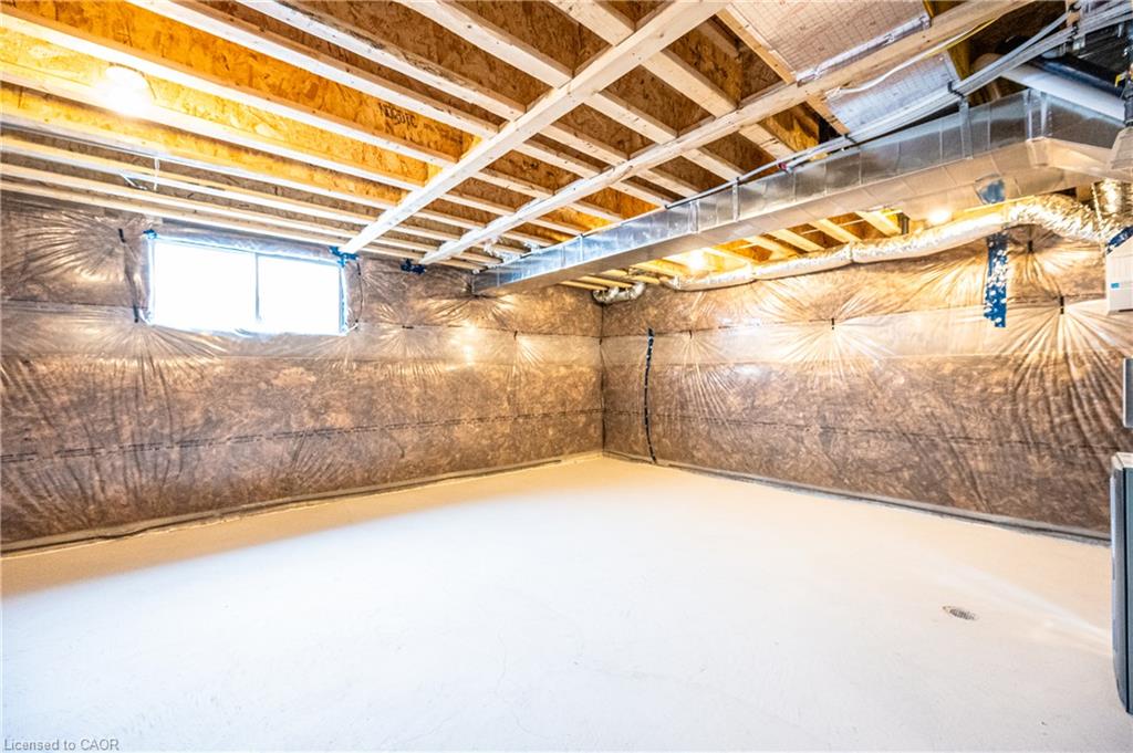 18 Pine Warbler Street Property Photo 16